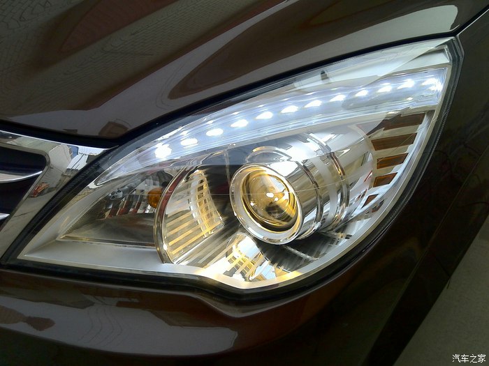 北汽威旺m30内部空间,威旺m30空间