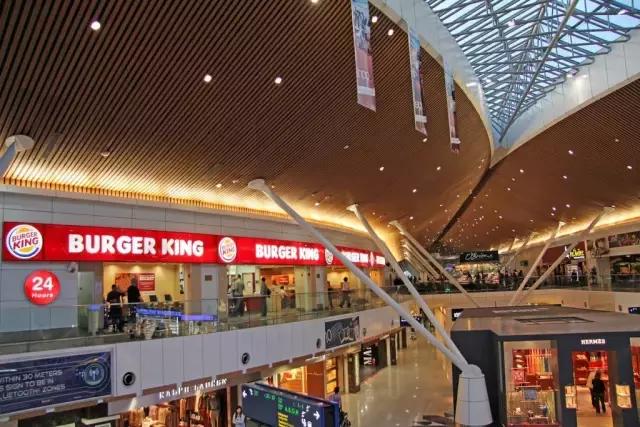 哪个地方免税店买衣服最便宜,买什么机场特产最便宜