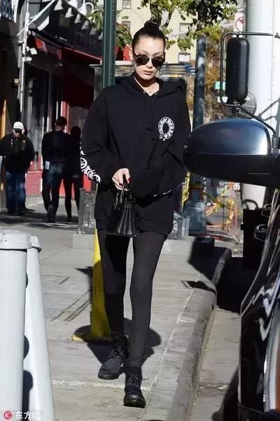 最烂大街的时尚单品,史上最丑时尚单品