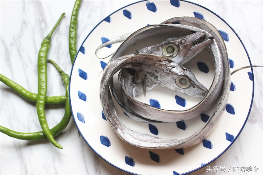 红烧带鱼怎么腌制好吃,红烧带鱼太腥怎么办