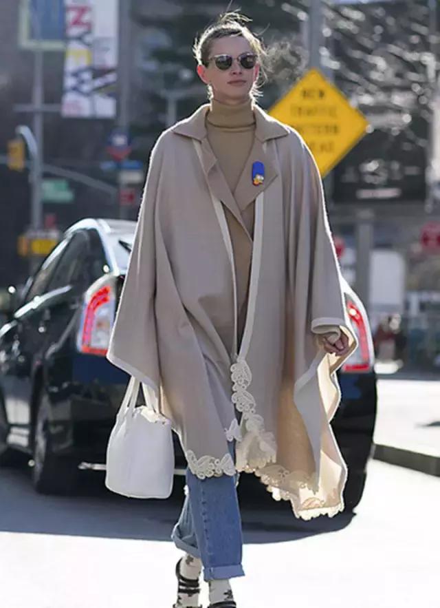 秋冬适合的胸针,胸针让你的冬季日常搭配更优雅