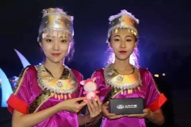 上汽大通maxusrv80,上汽大通rv80和宝骏哪个质量好