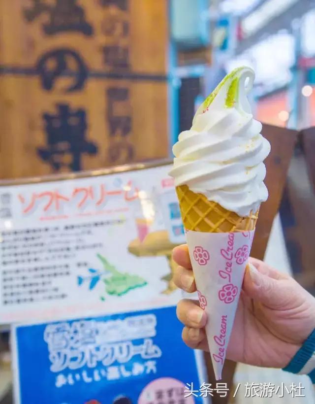 鐞夌悆涔嬭摑鎭嬫垬鍐茬怀,鎭嬫垬鍐茬怀铚滄湀涔嬫梾