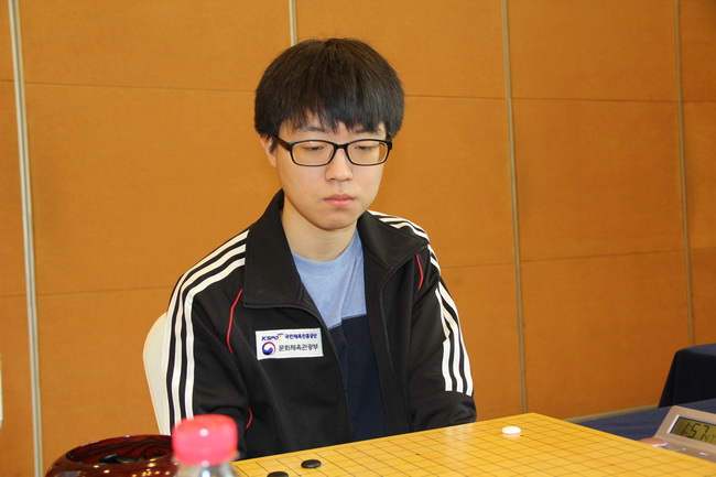 柯洁人工智能事件始末,柯洁入侵野区