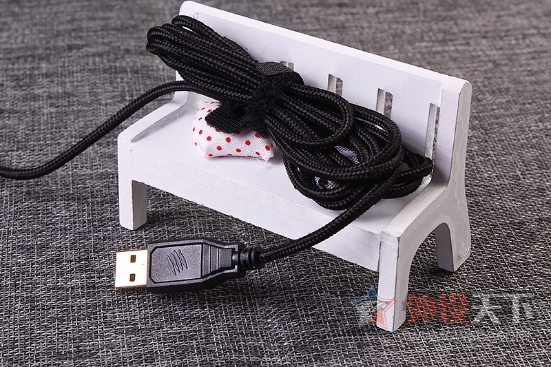 美加狮鼠标rat8评测,美加狮rat6鼠标