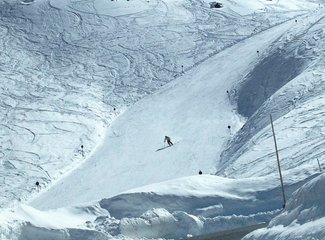 穿越阿尔卑斯雪世界,穿越阿尔卑斯山脉