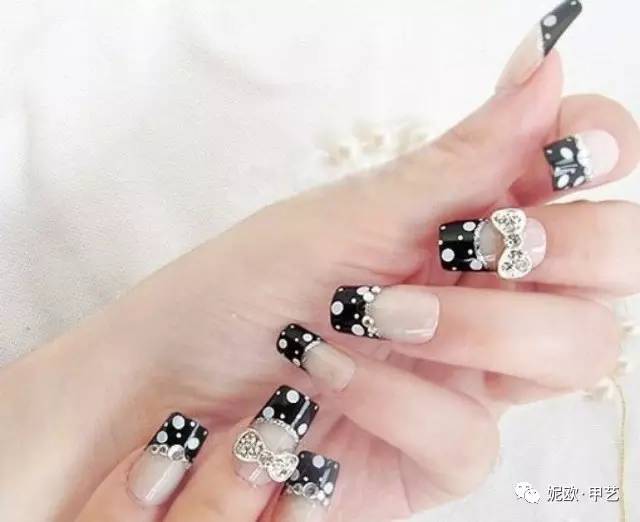 干货！8步教你制作光疗美甲