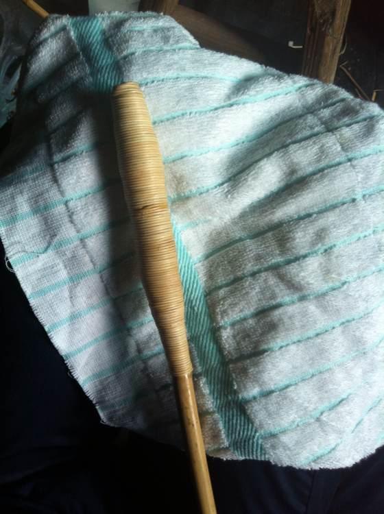 如何用竹子制作钓鱼竿,用竹子自制钓鱼竿方法