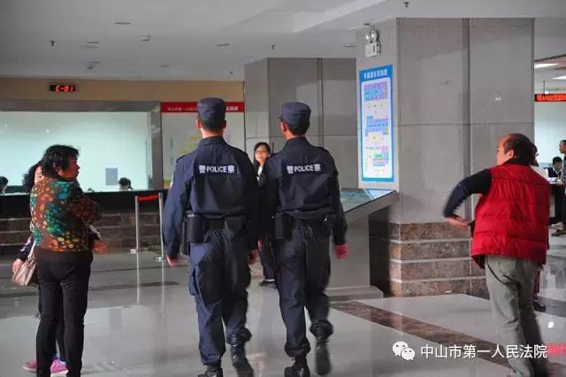 警花揭秘法警身上的法器,警花揭秘法警身上“法器”