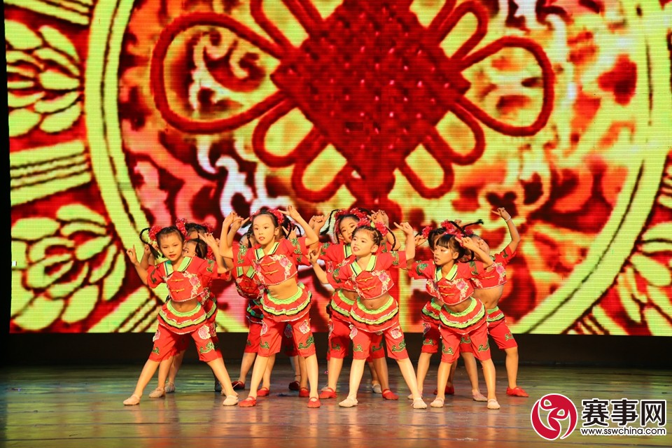 赛事网春晚录制圆满结束，正月初一至初三请锁定福建教育电视台