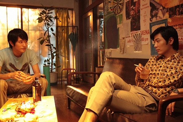 钱少也能装B,看完就会喝酒，100块就能喝到好喝的烈酒！