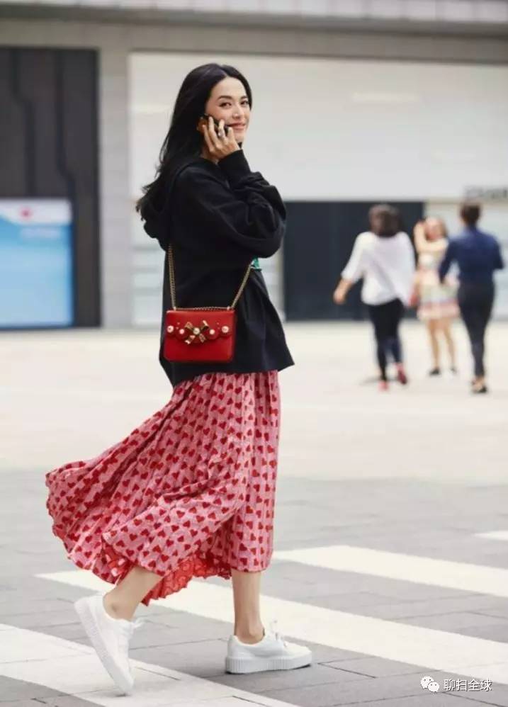 rihanna超级碗鞋子,rihannapuma鞋