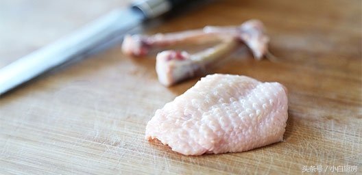 一把刀剔骨,怎么去除肉保留骨头