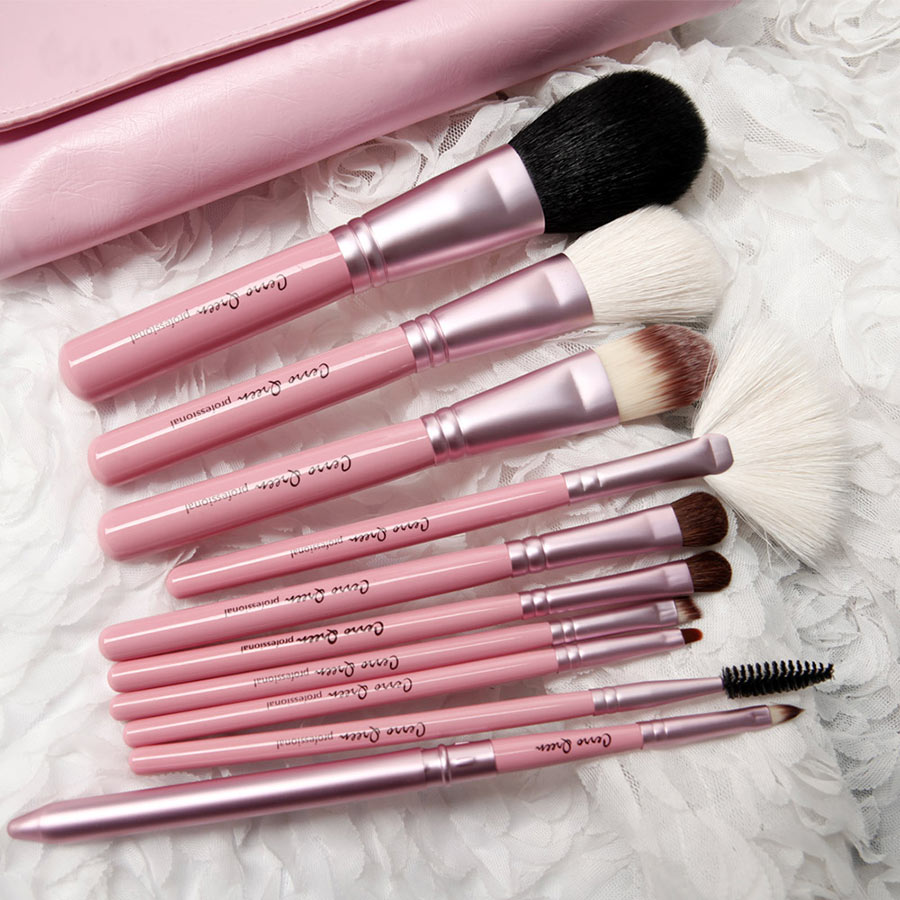 拒绝显老妆容,怎样不晕妆技巧