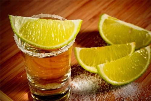 墨西哥龙舌兰喝法沉浸式体验,墨西哥龙舌兰酒纯喝