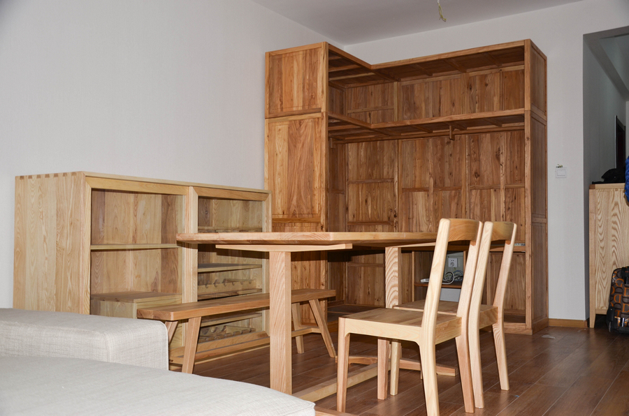 带你看看真实的实木家具工厂,北京实木家具定制