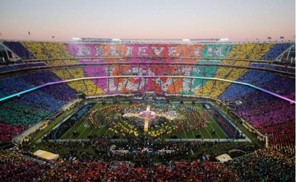 ladygaga碧昂丝雷哈娜,nfl超级碗中场秀ladygaga