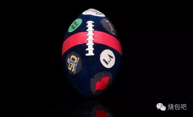 唯物|情人节倒计时,去看50个潮牌出的超级碗纪念球,独一无二