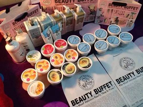 泰国落地签证要带多少钱,泰国落地签证需要带多少钱