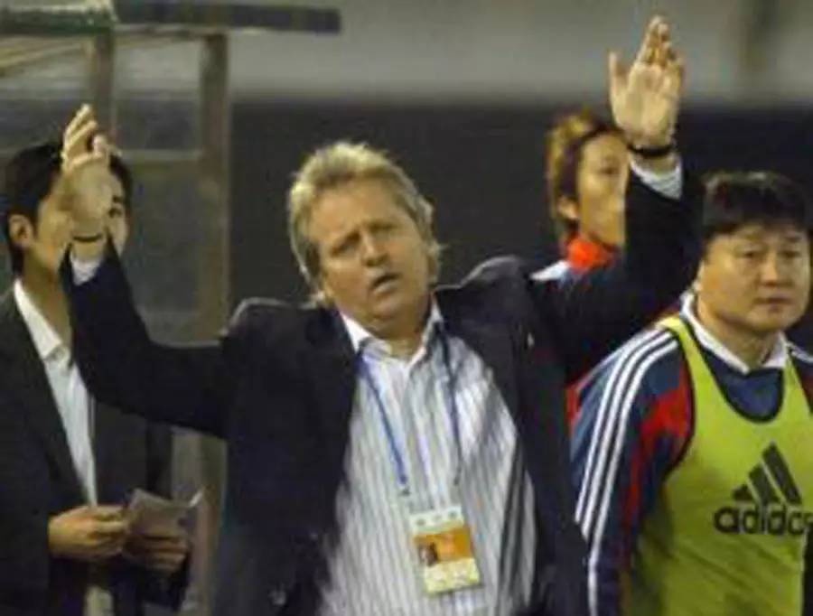 中国足球往事完整版,中国足球历史2002高清图片