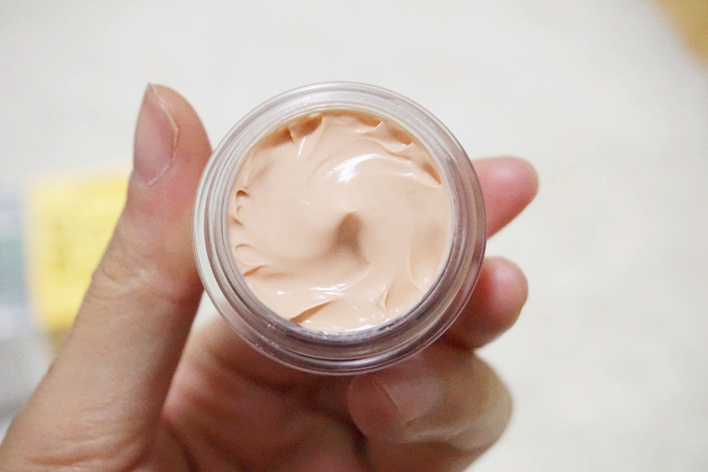 olay眼部精华霜,一抹立显化妆品