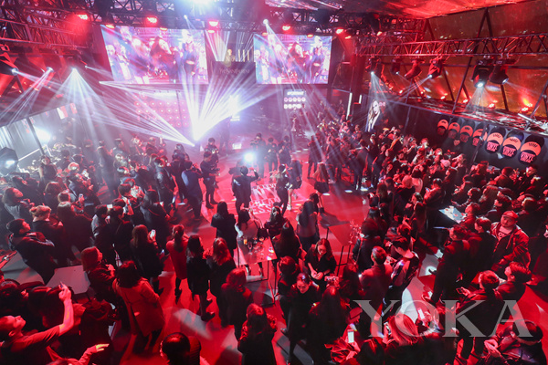 ysl黑盖丝绒唇釉212和黑管420,ysl圣罗兰唇釉黑管409412