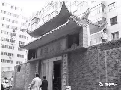 这么多兰州的第一次,你知道他都献给了谁?