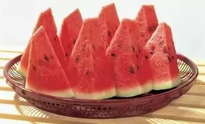 面膜别再用错了教你一个自制面膜,又好用又好做的面膜推荐