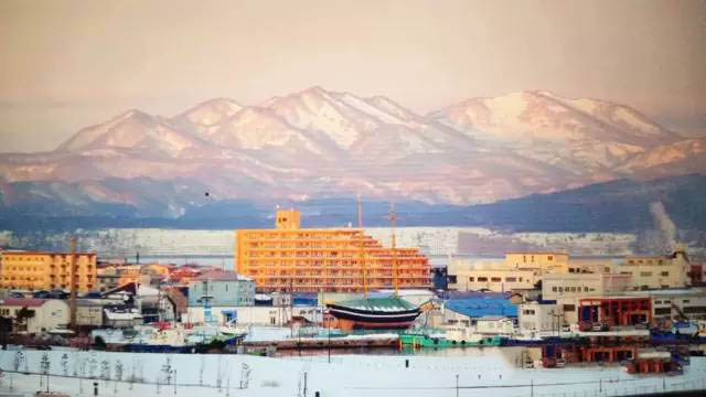 北海道函馆山雪景,冬天北海道函馆