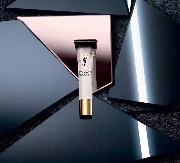 ysl节日限定圣诞眼影盘400,ysl302小黑条怎么搭配眼影