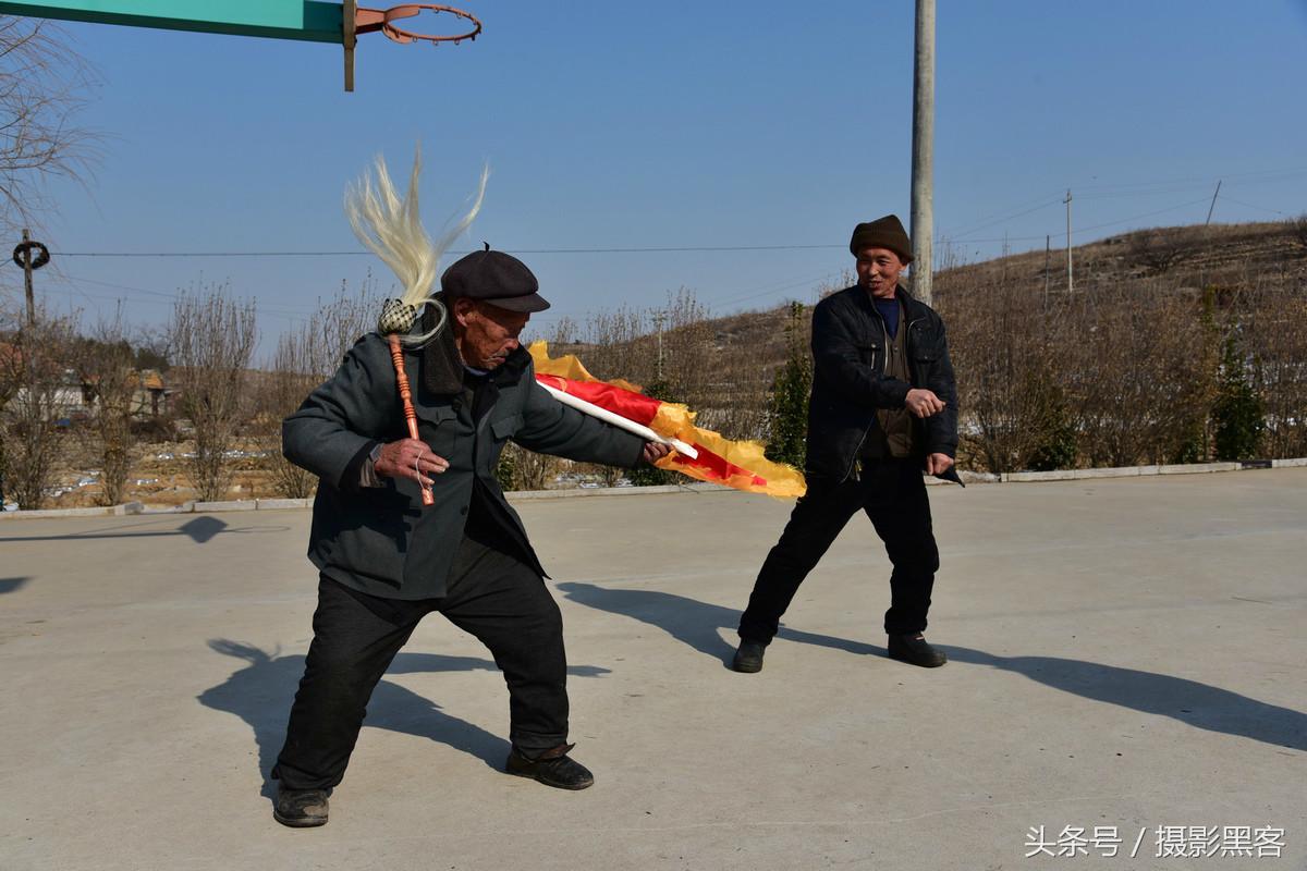 自驾盘山路陡而险,乳山小三峡爬山