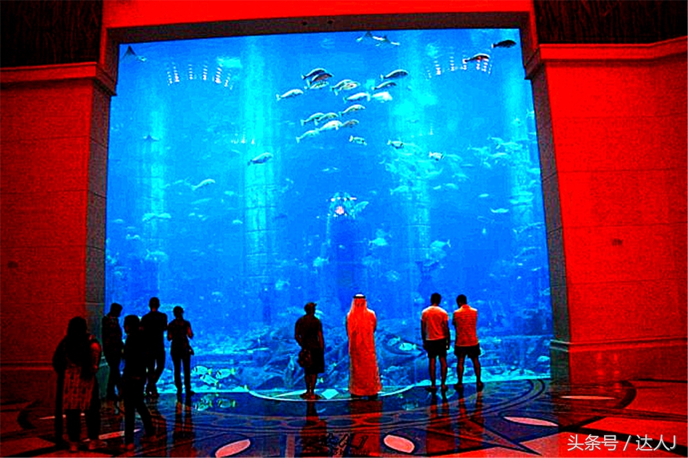 沙漠上的超级绿洲迪拜,迪拜沙漠上的奢华之都