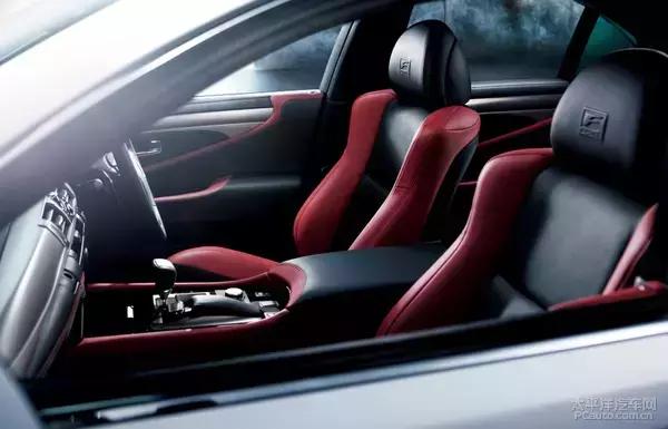 谦谦君子亦需V8！雷克萨斯LS家族历史