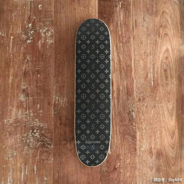supreme为什么和lv合作,超级难买lv手包