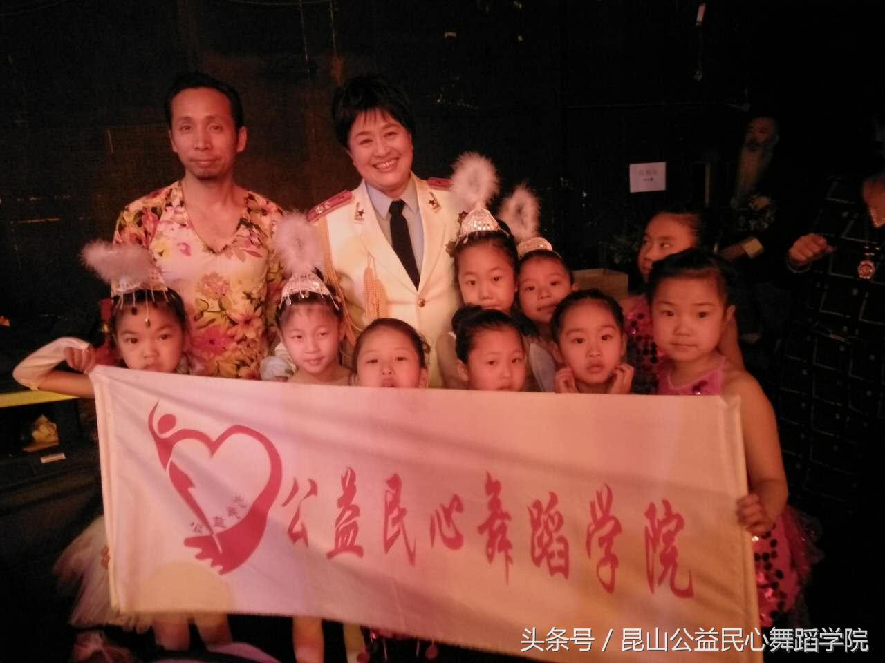 东方百灵女高音,东方百灵歌唱家