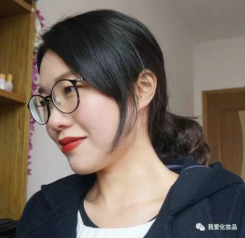 不专业评测,史上最全国产唇膏试色测评