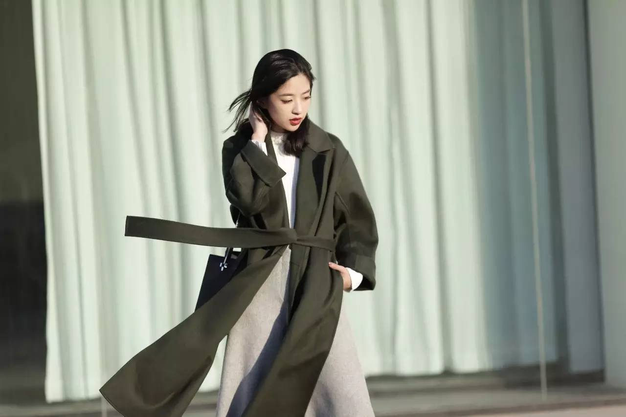 适合所有人最简单穿搭,很随意但是好看的穿搭