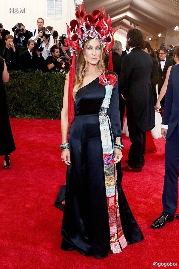 看中国维密超模反应视频,歪果仁看张靓颖维密秀