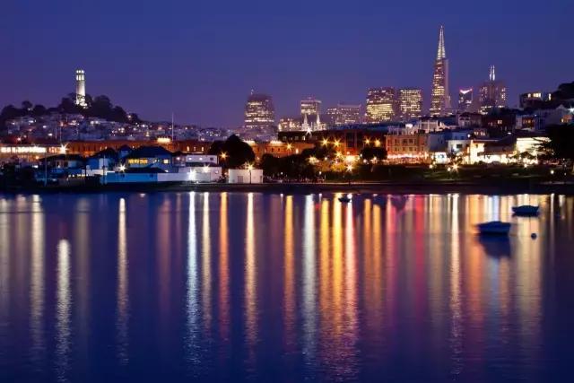 不好意思，中国人想要的春节已经在美国上线