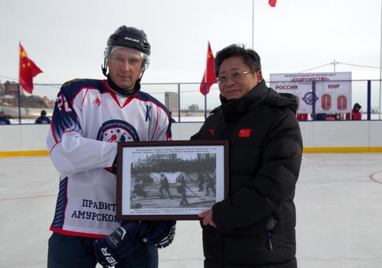体育无国界俄罗斯,2024中俄黑龙江界江国际冰球比赛