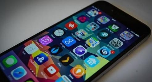 苹果8与三星s8到底选哪一个,三星s8+和苹果8哪个好更值得入手