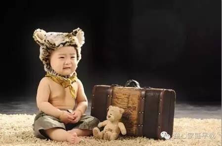 一岁多宝宝晚上哭闹的原因,宝宝半夜哭闹的原因及解决方法