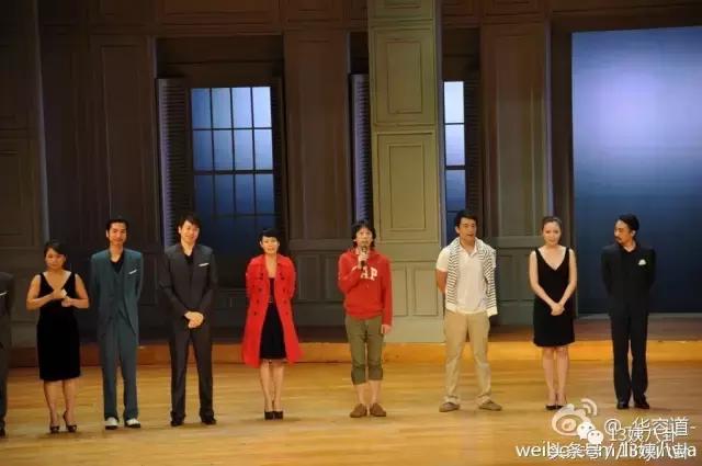 他温文儒雅,为演戏自掏腰包重金置装,更拒绝《爸爸去哪儿》邀请