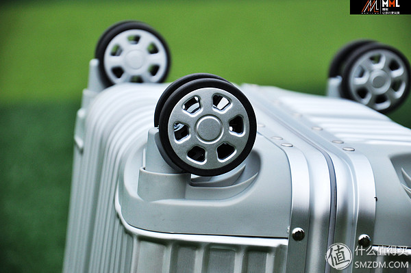 鍥戒骇楂樼绠卞寘,杩堢編浼︽媺鏉嗙鍥剧墖