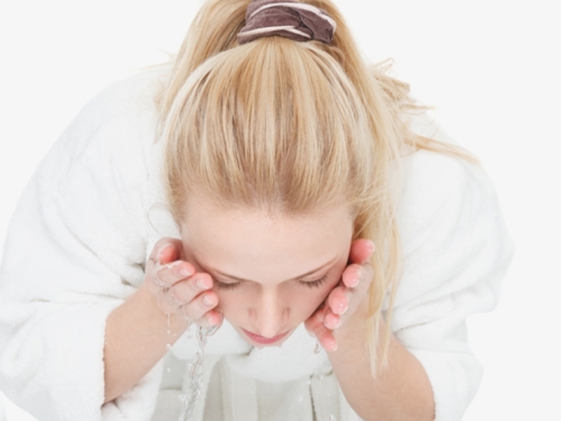 怎么让皮肤光滑如蛋清,咋让皮肤变得光滑