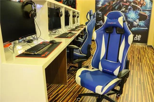 40寸曲面屏幕,40寸台球桌