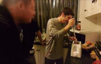 足球网多少个洞,足球网的尺寸是多少