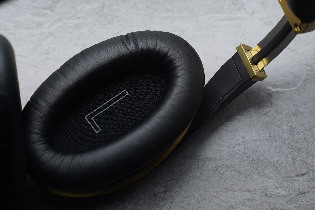 音质最好的千元蓝牙耳机,音质公认最好的有线耳机头戴式