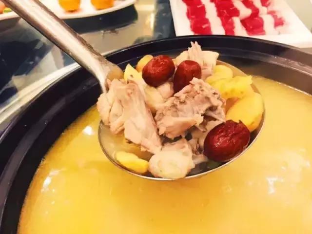 天津这些鸡店，不仅让男人们欲罢不能，连妹子也蜂拥前往！