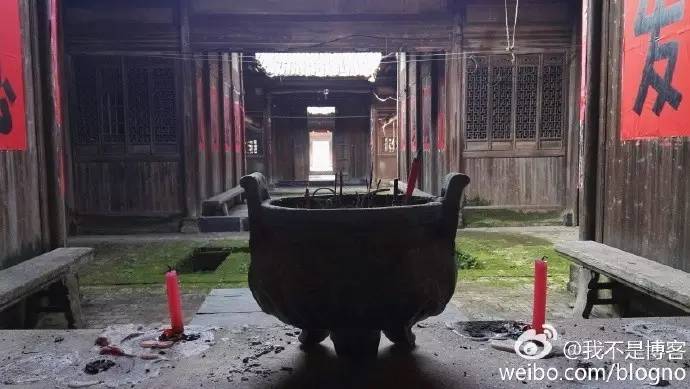 万载“周家大屋”因桐油价格暴涨兴建历经200年保存完整